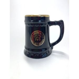 Universitatis Wisconsinensis Sigillum Numen Lumen Stein Shot Glass RARE